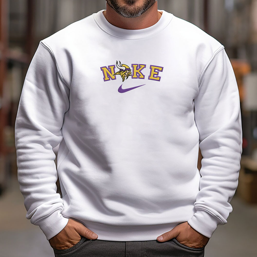 Nike-Minnesota-Vikings-Logo-Embroidered-Sweatshirt-EBS2248-3
